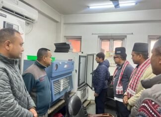बागमती प्रदेशका अर्थमन्त्री काफ्लेद्वारा रक्त सञ्चार सेवाको अवलोकन