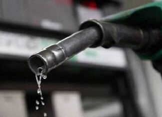 पेट्रोलमा प्रतिलिटर २ र डिजेल/मट्टितेलमा ४ रुपैयाँ बढ्यो