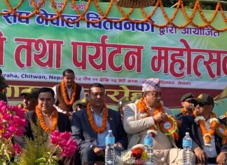 चितवनको सौराहामा १९औँ हात्ती तथा पर्यटन महोत्सव सुरु