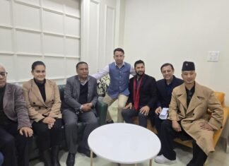 सभापति रवि लामिछाने र उपसभापति कुलमान घिसिङ