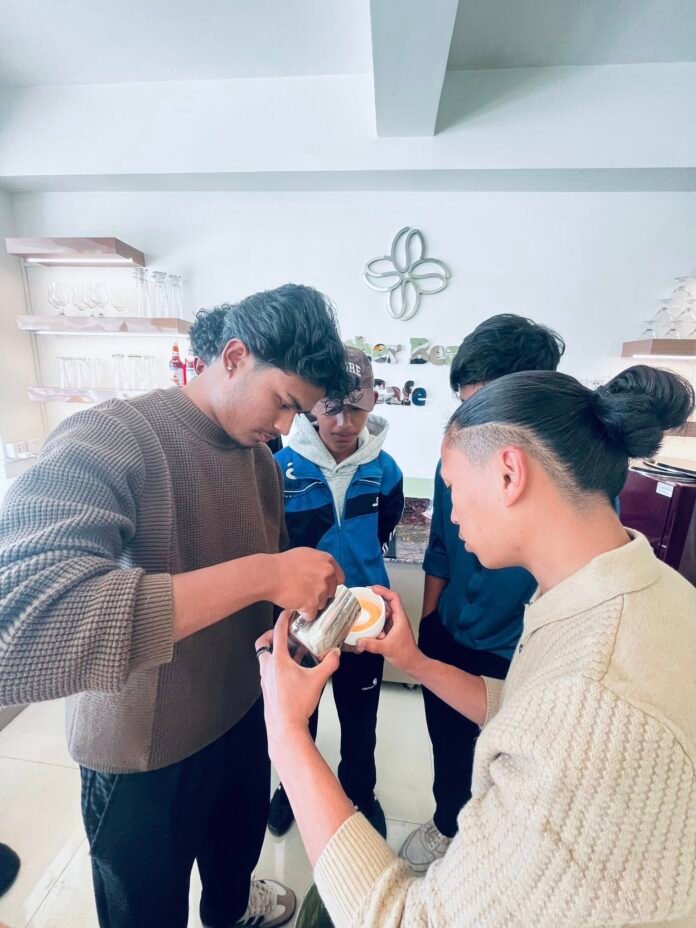 607124428_122105307105181337_6654037340818438768_n