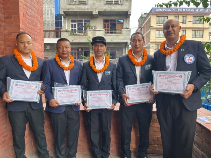 भक्तपुरमा किक बक्सिङ प्रशिक्षक सम्मानित