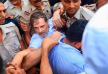 विपक्षी दलका नेता राहुल गान्धीसहितका नेताहरू पक्राउ