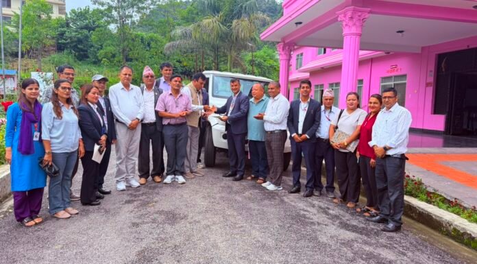 किसानको घरबाटै बजारसम्म तरकारी, वालिङमा सुरु भयो ‘कृषि एम्बुलेन्स’ सेवा